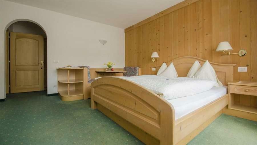 Santa Cristina Val Gardena Hotel Garni Ruscel מראה חיצוני תמונה
