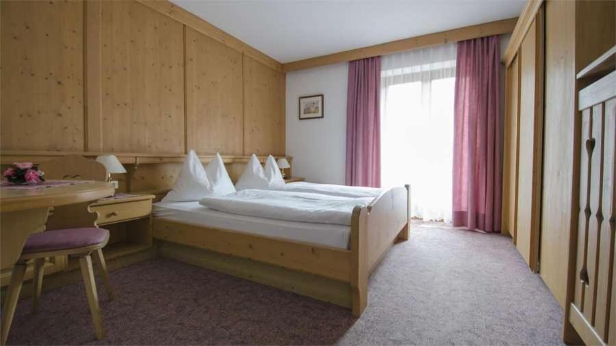 Santa Cristina Val Gardena Hotel Garni Ruscel מראה חיצוני תמונה